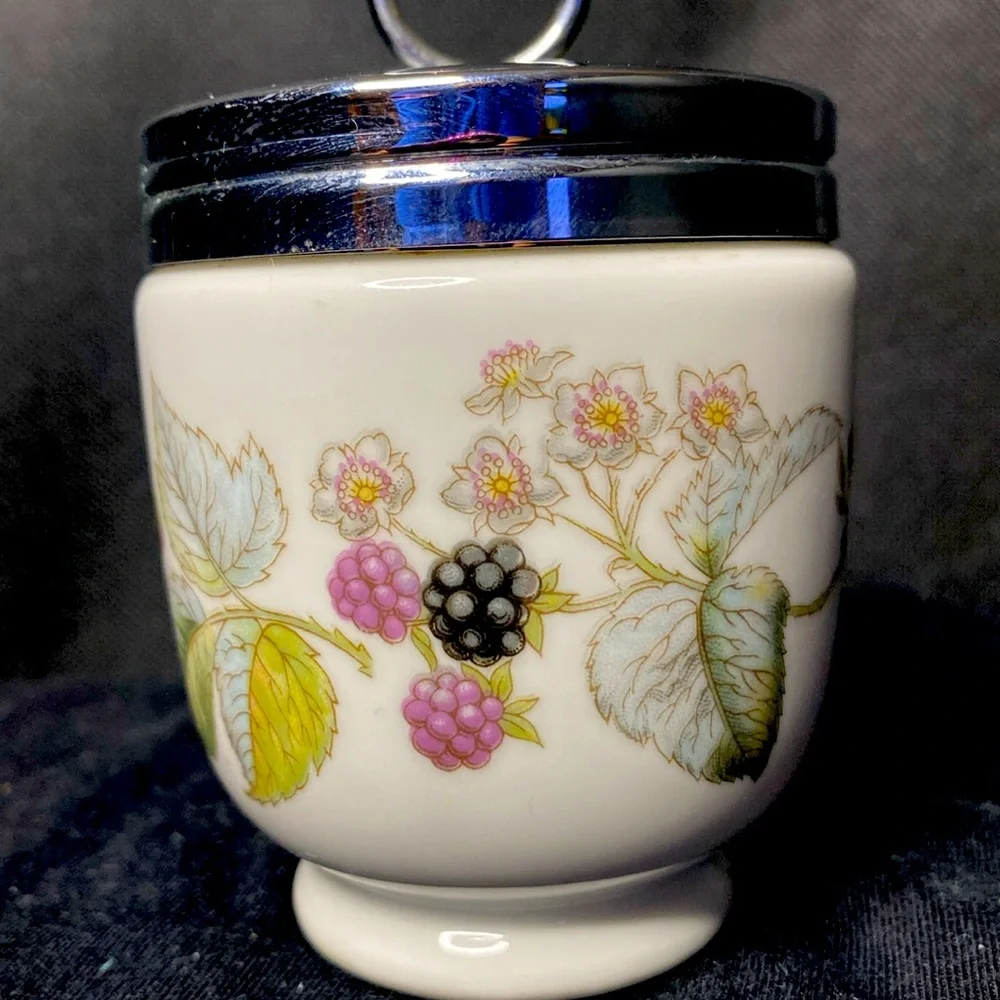 Royal Worcester LAVINIA berries on white Single Egg Coddler